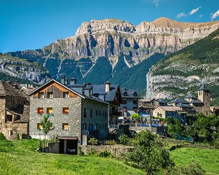 El pueblo de cine español que se está robando las miradas en este verano 1 Merca2.es Verano