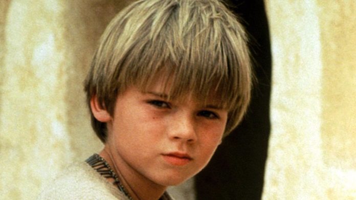 La trágica vida de Jake Lloyd, el joven Anakin Skywalker, que no pudo superar un solo éxito
