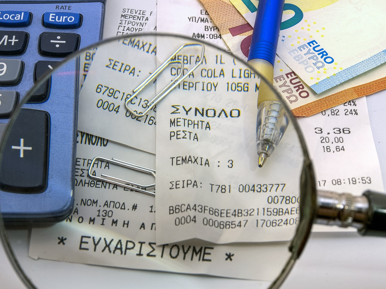 Criptomonedas en picada: El secreto que está detrás de la caída del mercado 2 Merca2.es Dogwifhat (WIF) ha vuelto a caer