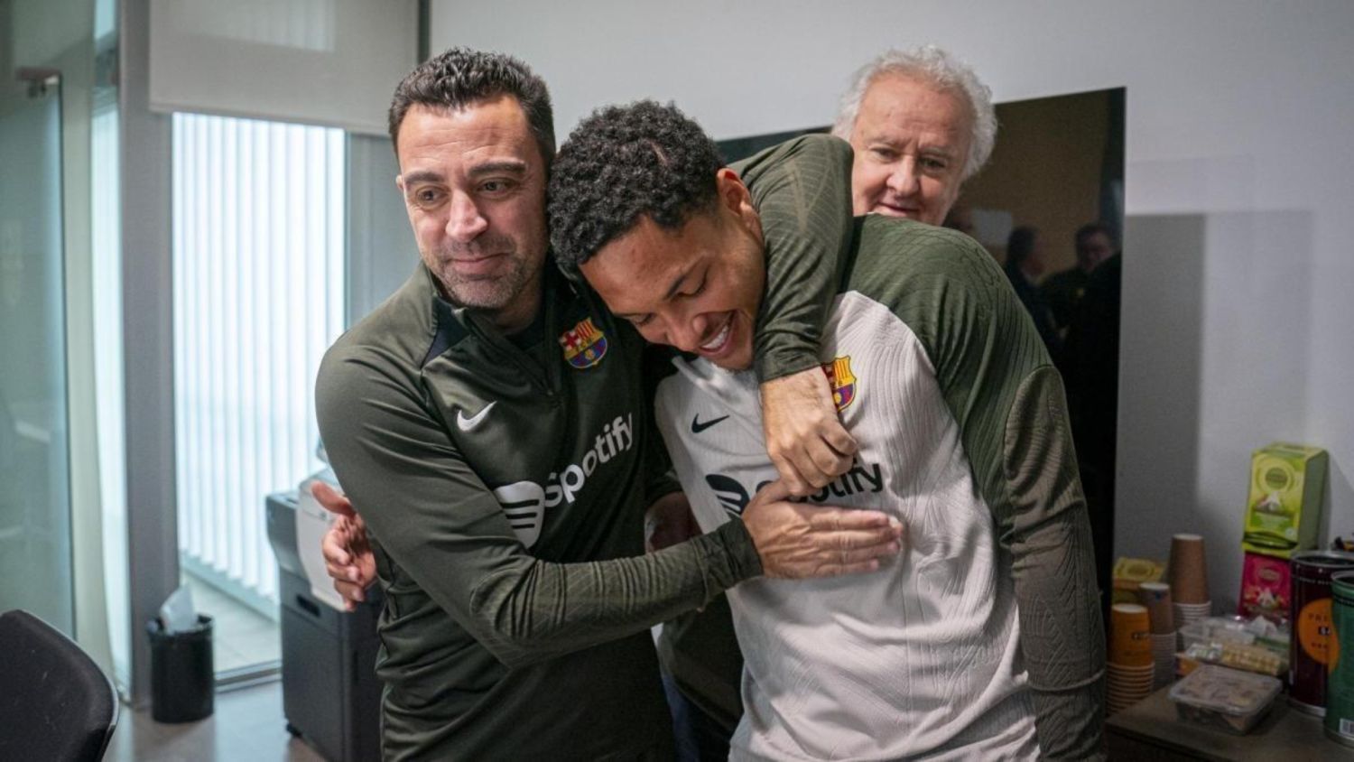 La jugada maestra de Xavi para deshacerse de Vitor Roque: le ahorrará 30 millones