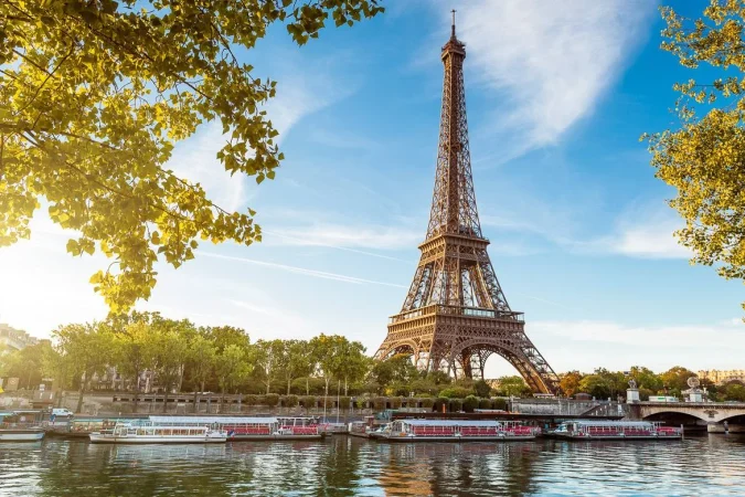 10 mejores cosas hacer ninos verano Paris torre eiffel Merca2.es