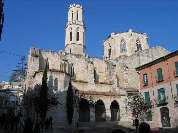 1200px 20061227 Figueres Sant Pere MQ Merca2.es