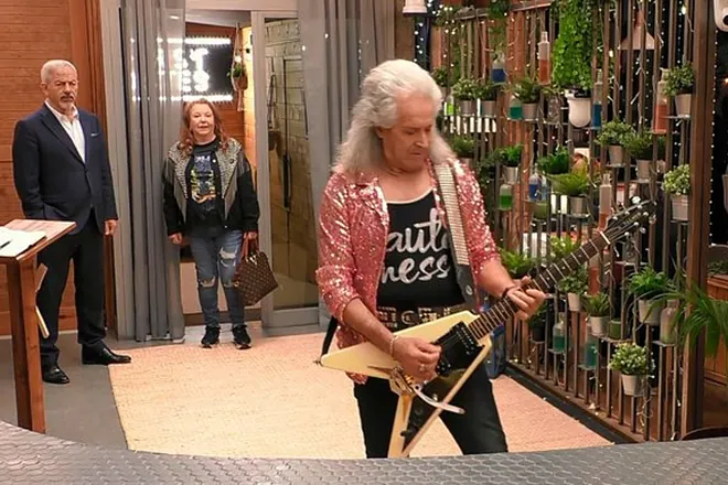 La exmujer de Fortu, cantante de Obús, en busca del amor en 'First Dates' 1 Merca2.es First Dates
