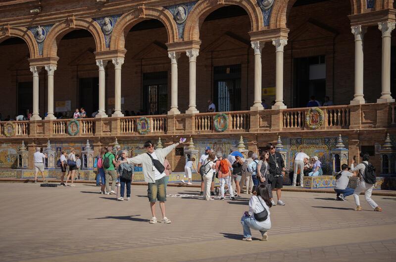 La convocatoria de ayudas para la digitalización de destinos turísticos será de 96,3 millones, según la publicación del BOE