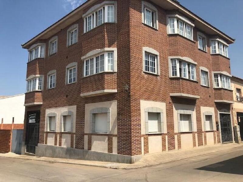Viviendas asequibles para jóvenes: Altamira presenta 400 unidades con subvenciones estatales para menores de 35 años