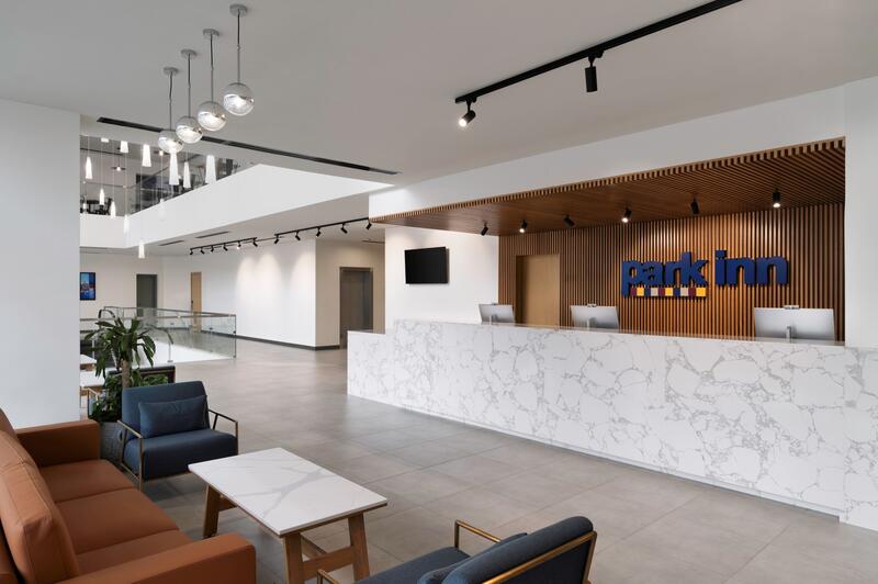 Radisson Hotel Group apuesta fuerte por Arabia Saudita: inaugura un nuevo hotel de lujo en el corazón del reino