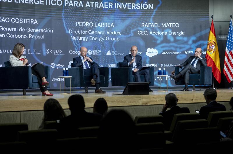 La industria es clave: el sector energético alerta de que las renovables en España no despegarán sin ella