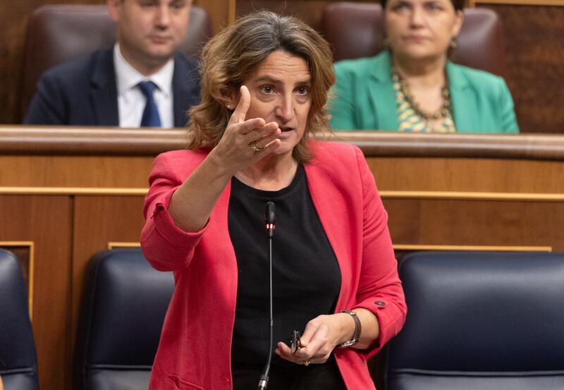 Ribera defiende los aranceles europeos al coche eléctrico chino porque compiten de manera «desigual»