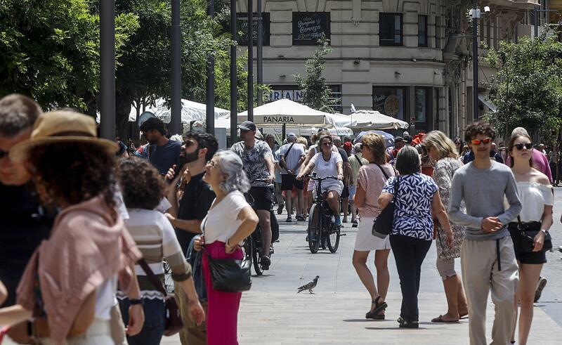 Consumo en alza: El gasto medio de los españoles se eleva un 11% respecto 2023 y alcanza los 1.307 euros