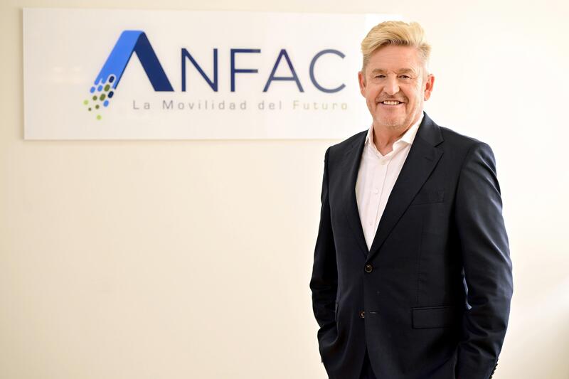 Renuncia de Wayne Griffiths en Anfac: el presidente se aparta por la inactividad del Gobierno en materia de electrificación