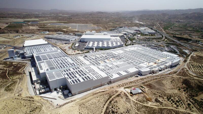 Inversión millonaria de Cosentino en activos verdes y de protección de sus operaciones.