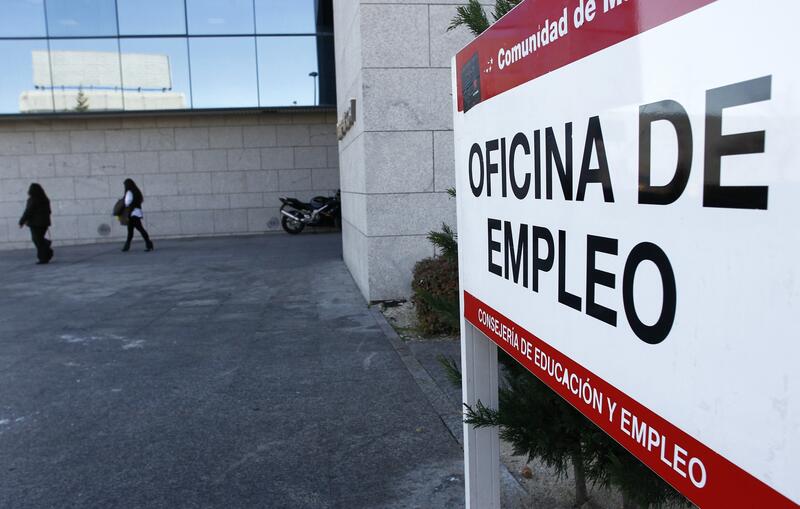 Estancamiento del empleo en España: Índice de ocupación del 71,1% en el primer trimestre, uno de los más bajos de la UE