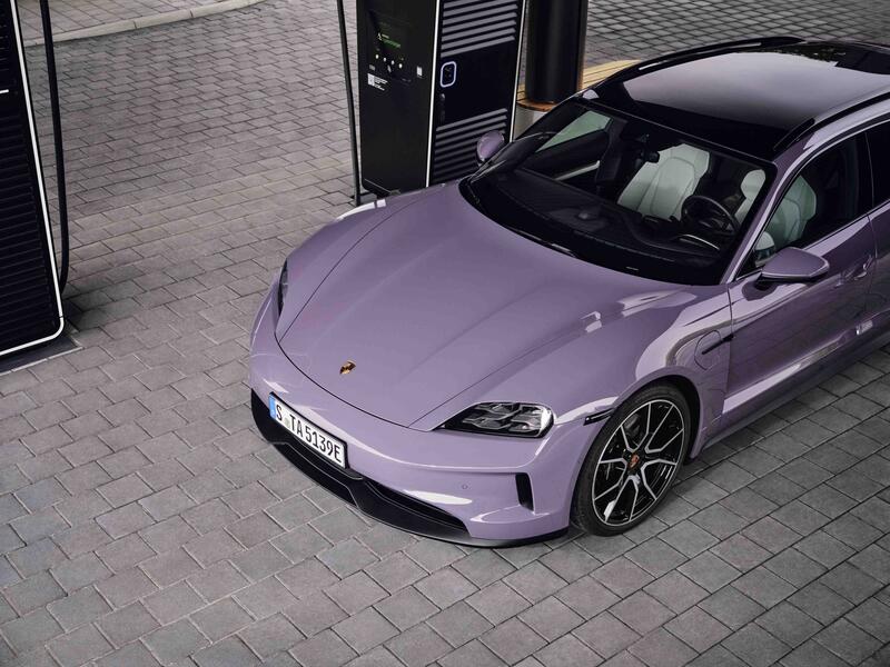 Ofensiva de Porsche en infraestructura de carga rápida, mientras lidia con presión de accionistas por sus eléctricos