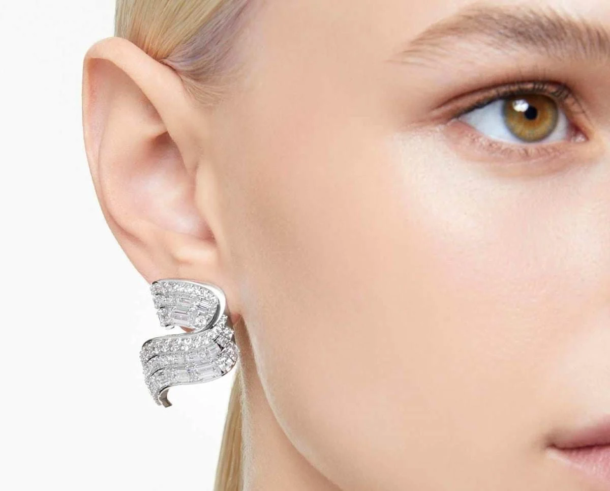 Ni Pandora ni Tous, los más espectaculares pendientes rebajados los vas a encontrar en Swarovski
