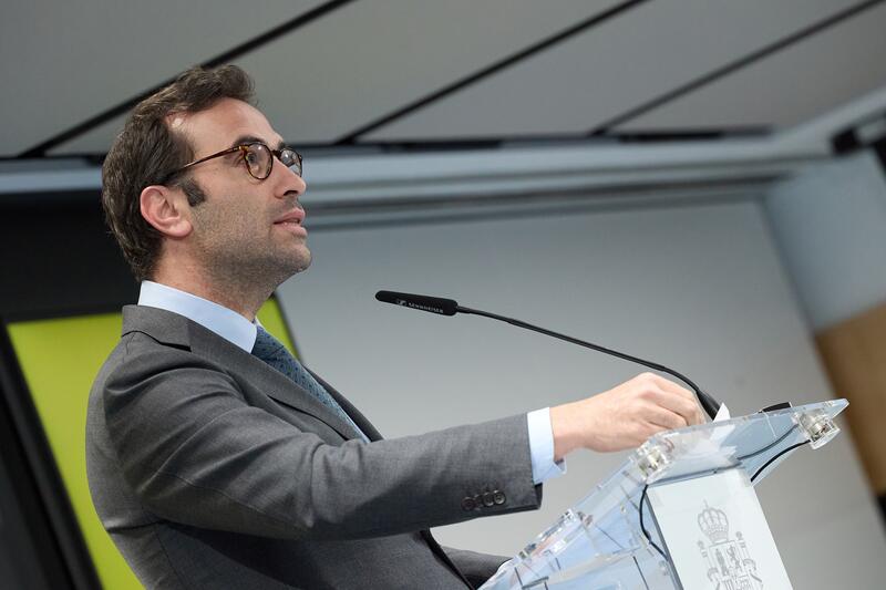 Según EY Insights y EsadeEcPol, el pronóstico del PIB para 2023 se mantiene en 2,3%, aunque con leve inclinación bajista