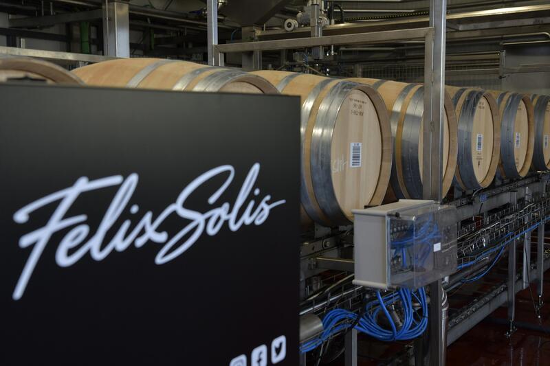 Félix Solís Avantis conquista Sudamérica: Abre su primera bodega en Chile tras registrar un crecimiento del 5,5% en facturación