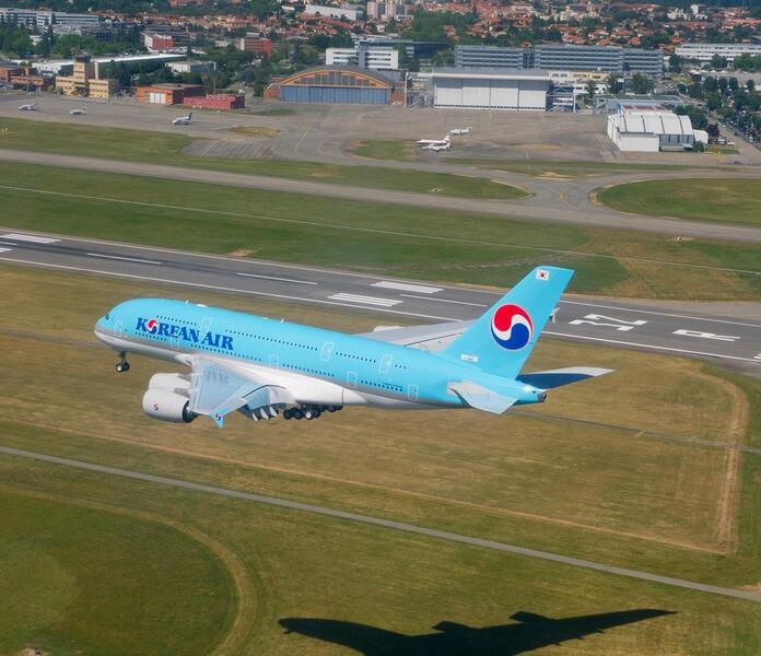¡Susto en el aire! Boeing 737 MAX de Korean Air sufre despresurización y deja como saldo 13 heridos
