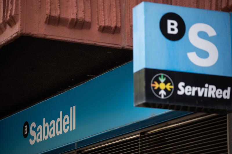 Banco Sabadell impulsa dividendo de 0,40 euros a través de su socimi propietaria de sucursales
