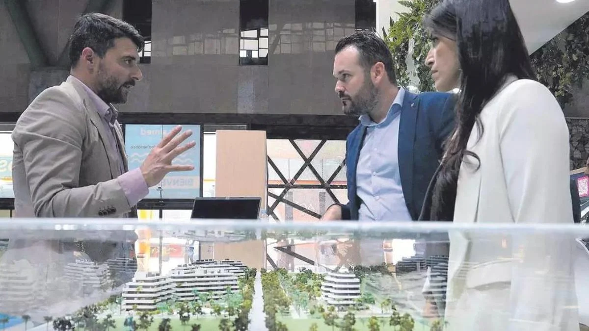 Málaga frena la proliferación de pisos turísticos