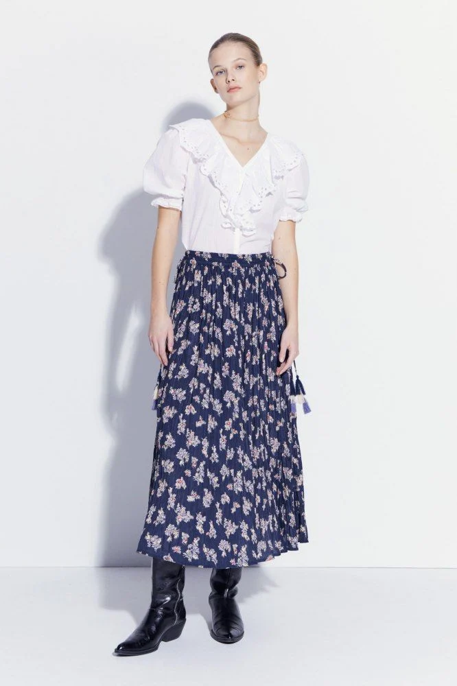 BLUSA VOLANTE SCHIFFLI