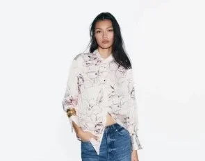 Zara ha rebajado a menos de 20 euros esta colección de blusas y camisas de temporada