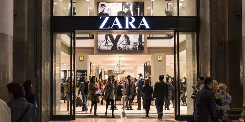 Los vestidos de Zara que debes tener en tu radar