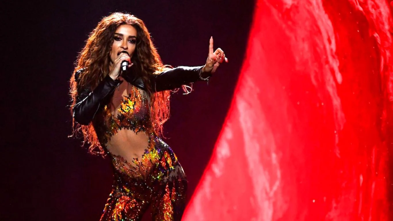 Vídeo del indignante acoso a Eleni Foureira en pleno concierto