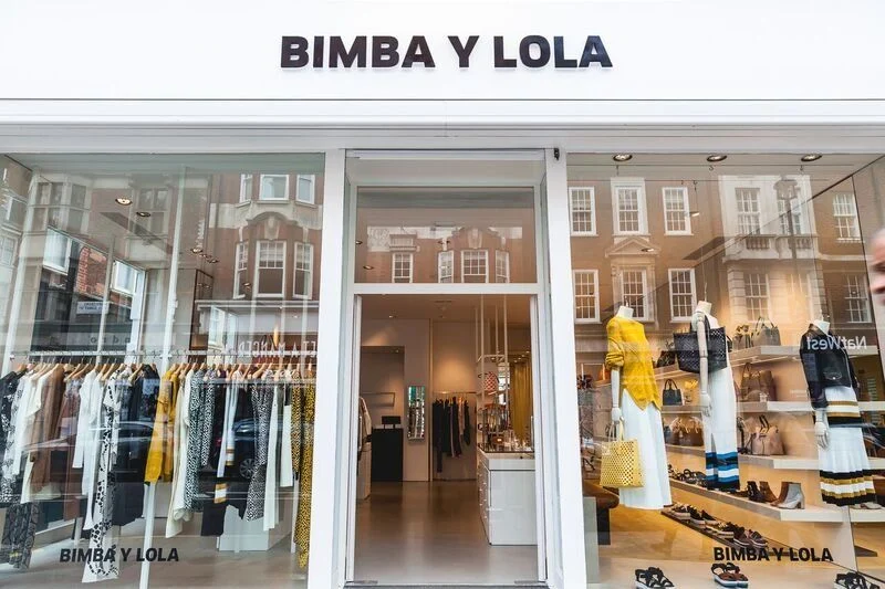 Estos son los imprescindibles de las rebajas de Bimba y Lola, prendas especiales y originales