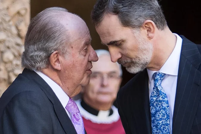 Felipe VI posiblemente detrás de la suspensión del lanzamiento al mercado del libro de Juan Carlos I