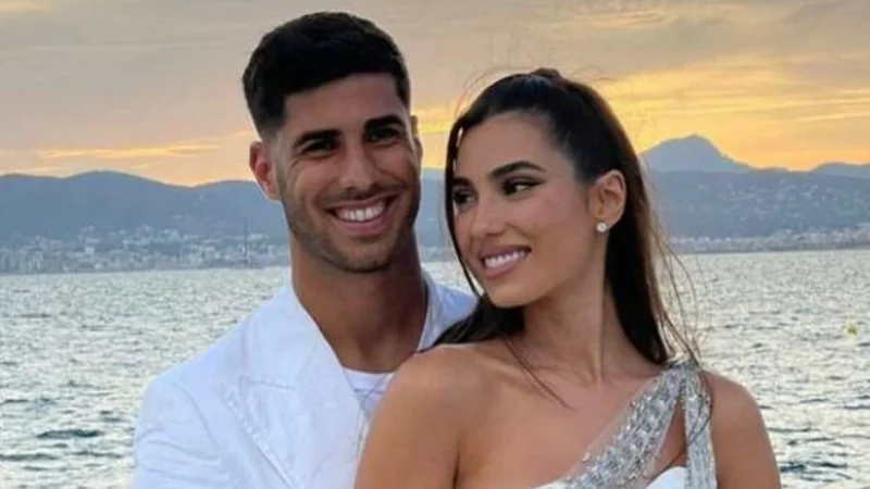 Las fotos que incriminan a Marco Asensio divirtiéndose con otra mujer 2 Merca2.es El fin del amor entre Marco Asensio y Sandra Garal