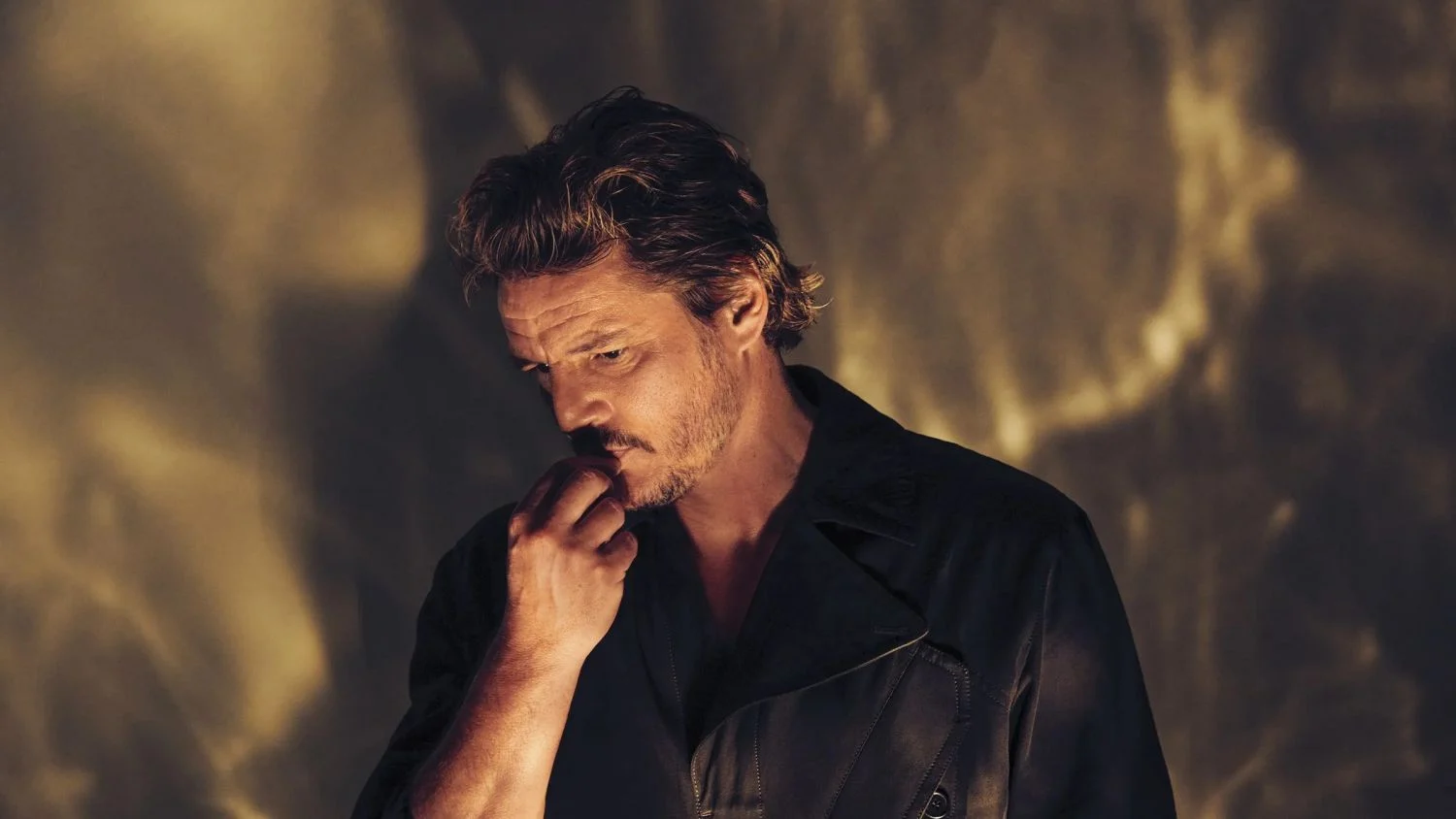 Un amor que logra traspasar las redes e incomoda a Pedro Pascal