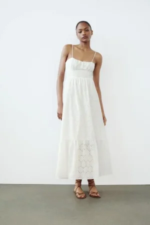 VESTIDO MIDI BORDADOS PERFORADOS