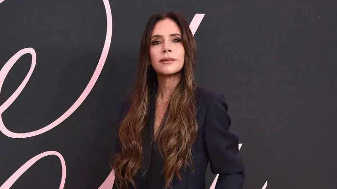 Así consigue Victoria Beckham su figura tonificada: 5 minutos y desde tu casa