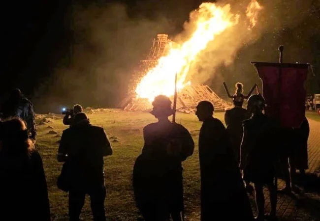 Los mejores pueblos de España para vivir la magia de la noche de San Juan 36 Merca2.es cantabria Merca2.es