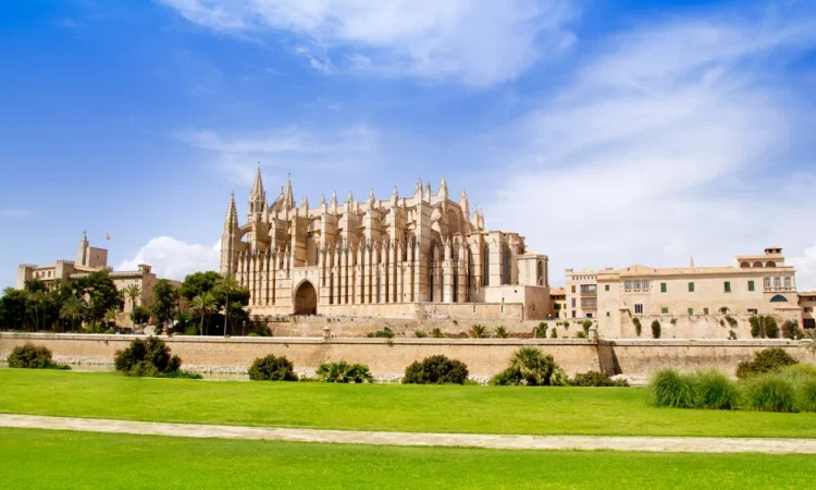 catedral palma pabisa playa de palma hotel todo incluido Merca2.es