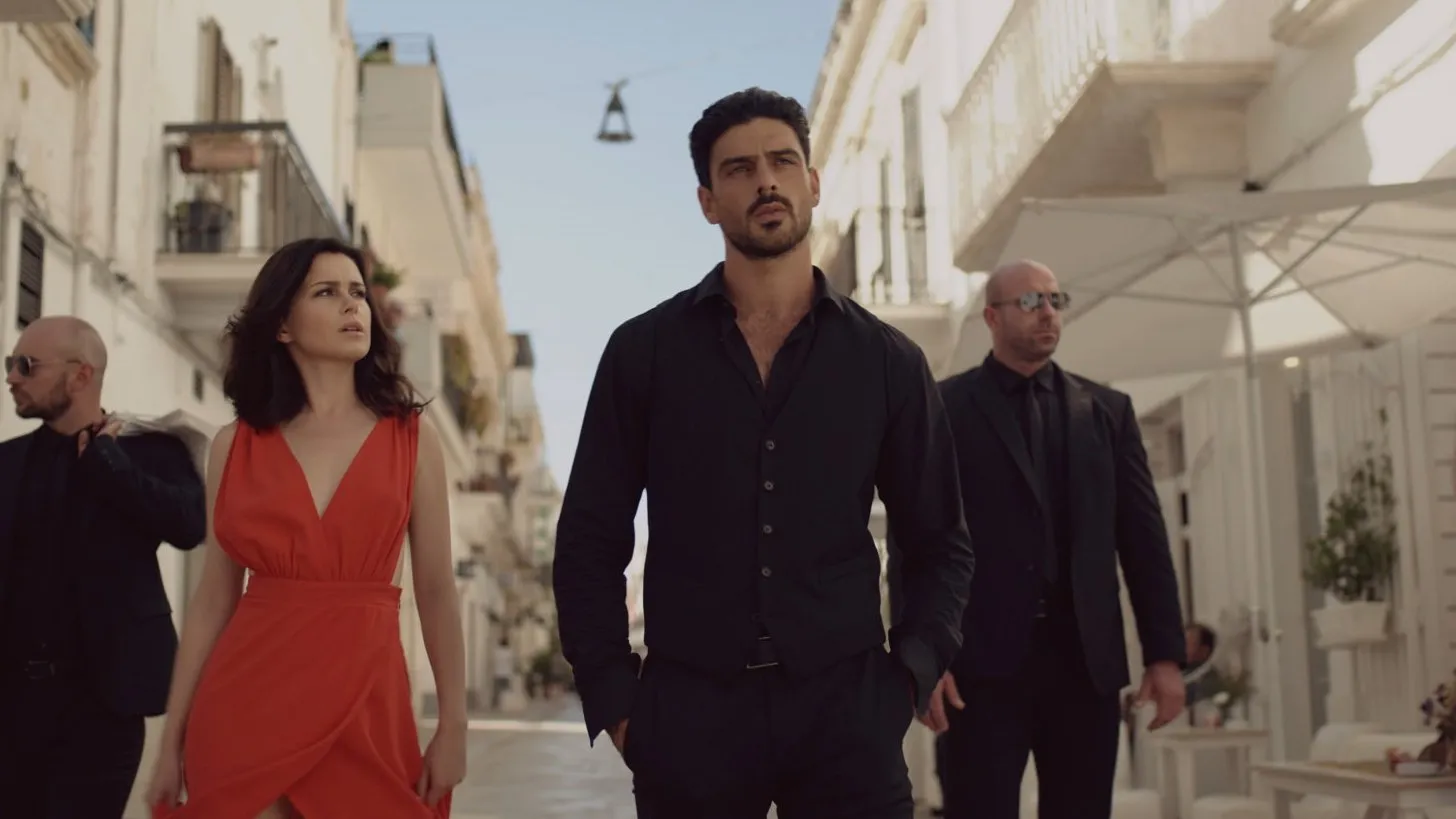 La película de Netflix que será tu obsesión mientras esperas “Pídeme lo que quieras” 2 Merca2.es Un proyecto polémico que logró convertirse en toda una sensación viral