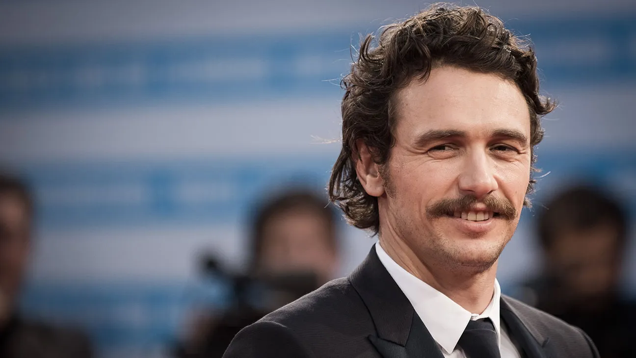 James Franco y su accionar que lo deja como un enfermo por el sexo