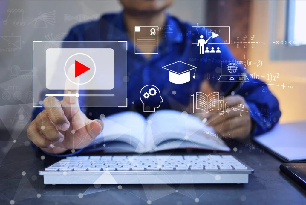 España se coloca en el Top 7 de países con más habilidades digitales, según Coursera: estas son las claves