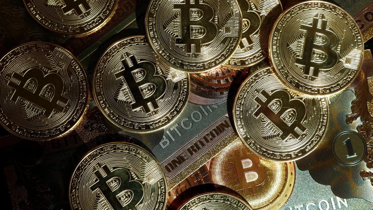 Berkshire Hathaway cae un 99% frente a Bitcoin en un periodo de 8 años
