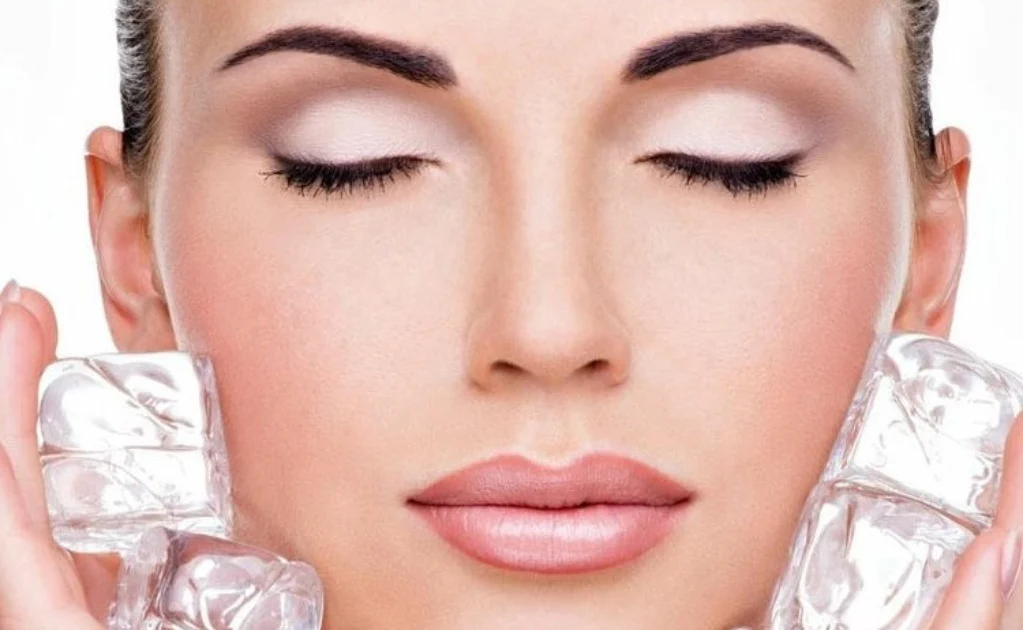 Cómo funciona la hidroterapia natural para tonificar la piel del rostro