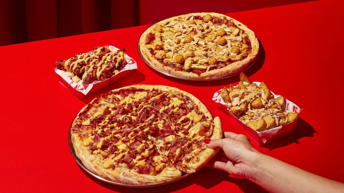 Telepizza se alía con Heinz para lanzar las ‘Jugonas de Telepizza’ de cara a la Eurocopa: dos pizzas con mucho pollo y mucho bacon