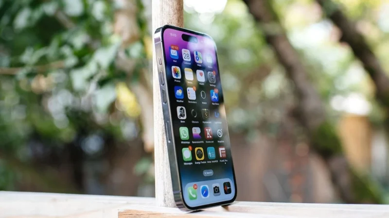 Si tienes iPhone ya puedes repararlo tú mismo, sin necesidad de ir a una tienda Apple 1 Merca2.es Reparar iPhone