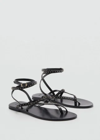 sandalias planas fbdefa6a 240619165544 960x1343 Merca2.es