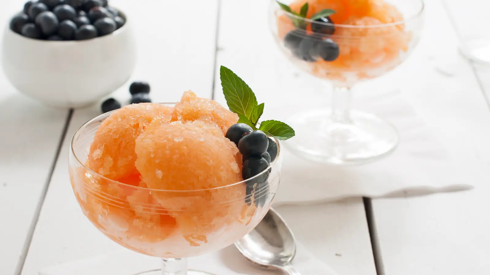 3 recetas de sorbetes caseros para preparar un postre ligero y olvidarte de los helados
