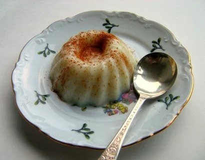 Tembleque: la receta del flan exótico que triunfa en el Caribe y cómo prepararlo 7 Merca2.es tembleque 410x321 1 Merca2.es