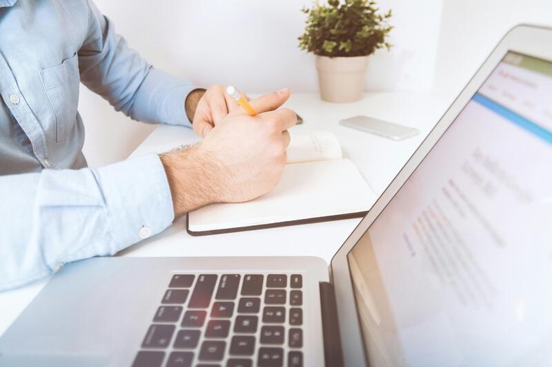 Fuerte apuesta de Finom por España: lanza cuentas empresariales con IBAN español y concentra al 20% de su plantilla en el país