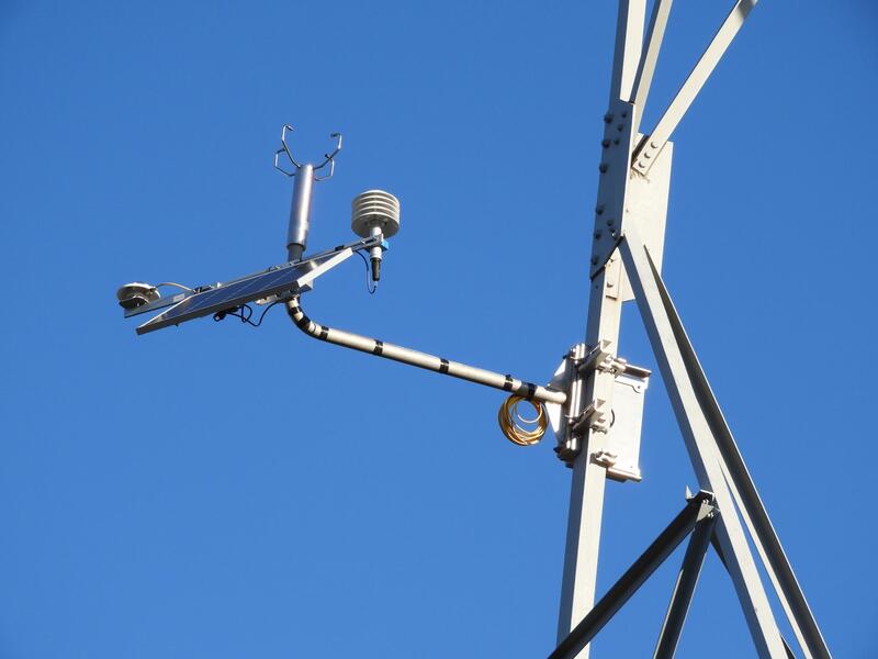 Red Eléctrica supervisa variables climáticas con el fin de optimizar el uso de las líneas de transmisión e integrar más energías renovables