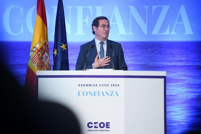 Garamendi alerta que acortar la jornada laboral significará obsequiar 12 días de vacaciones remuneradas a los empleados
