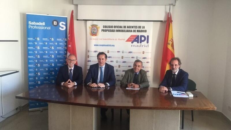 Coapimadrid-AIM y Banco Sabadell extienden su colaboración para proporcionar respaldo financiero a los profesionales