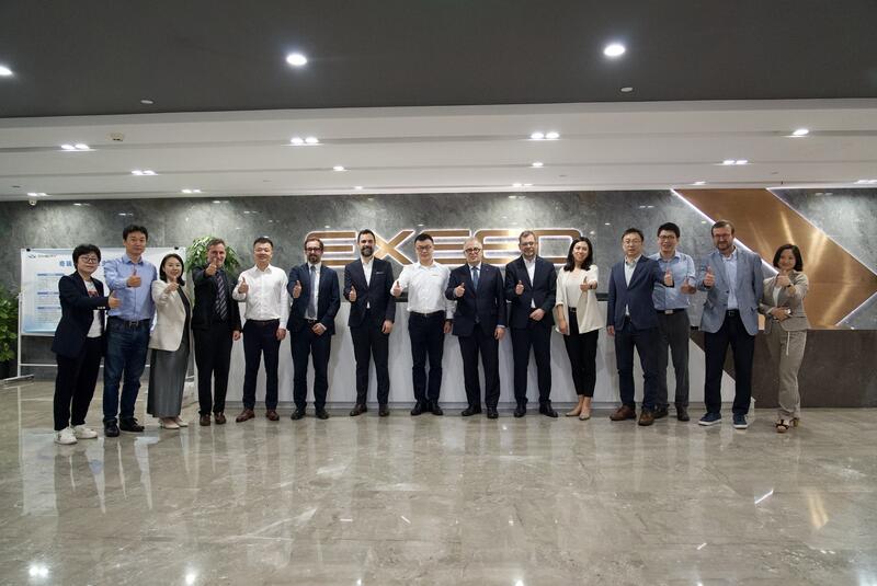 El Gobierno de Cataluña afianza lazos con el fabricante de automóviles Chery durante una visita a Shanghai